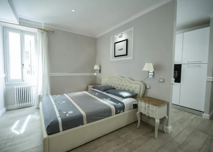 Leoni By Monteverdi Apartments